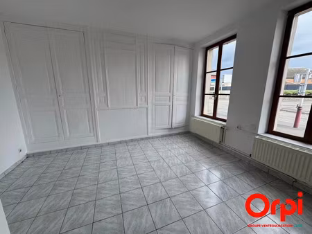 location maison 3 pièces 50 m² à laon (02000)  592 €