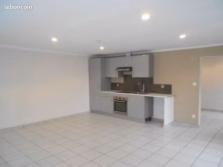 maison 5 pièces 94 m²