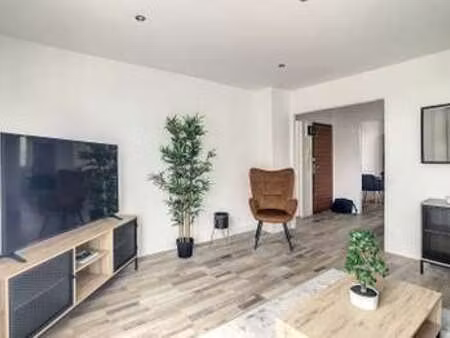location appartement 4 pièces colocation à rezé (44400) : à louer 4 pièces colocation / 73