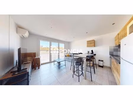 canet plage – place méditerranée – t2 40 m² rénové – dernier étage ascenseur – terrasse – 