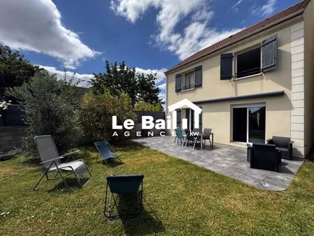 maison contemporaine à vendre  6 pièces - osny 95520