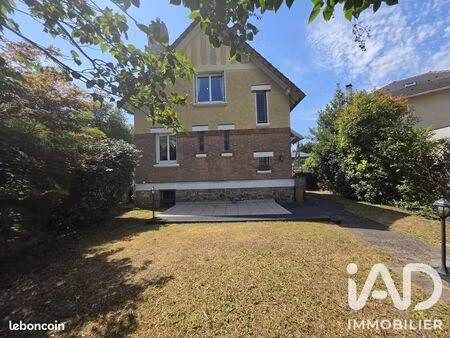 propriété 5 pièces 79 m²