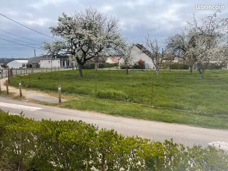terrain ◊ 38 500 ⚪️ 1100m2