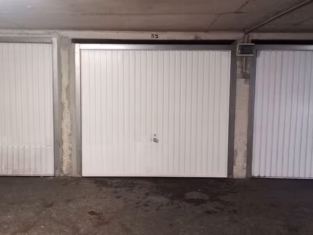 loue garage