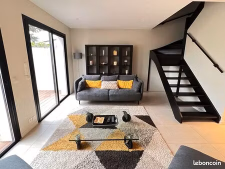 villa t4 avec jardin et garage