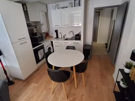 f1 37m² rénové avec cuisine équipée
