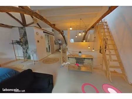 loft à louer à l'année