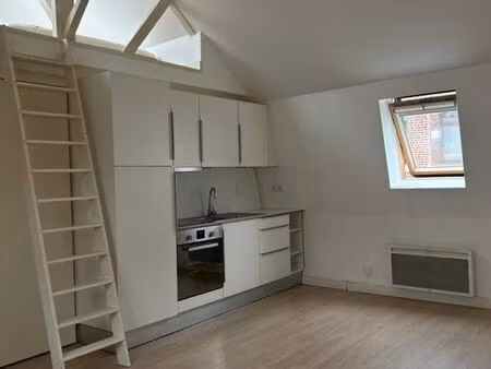 studio 1 pièce 30 m²