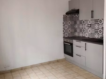 loue studio nimes centre ville