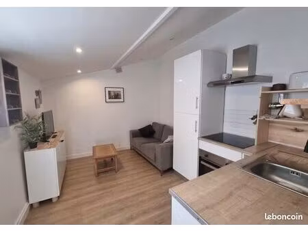 f2 meublé – 49 m² – paris 10e – canal saint-martin