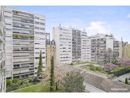 studio meublé 36 m² - 15e lourmel - 6e étage lumineux  calme  vue dégagée