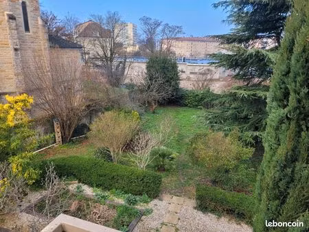 location chambre dans hotel particulier