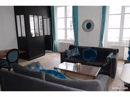 jolie appartement t3 centre