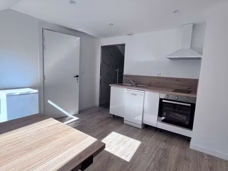 appartement studio bis de 45m2 idéalement entre centre de saint claude et nature
