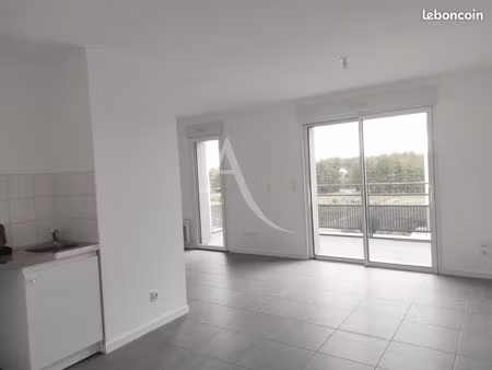 studio 1 pièce 31 m²