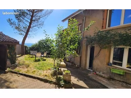 location appartement t3 saint-héand