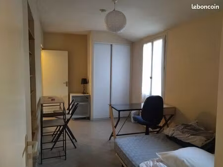 studio meublé