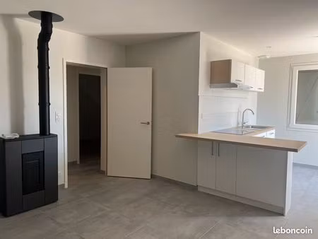location t3 non meublée