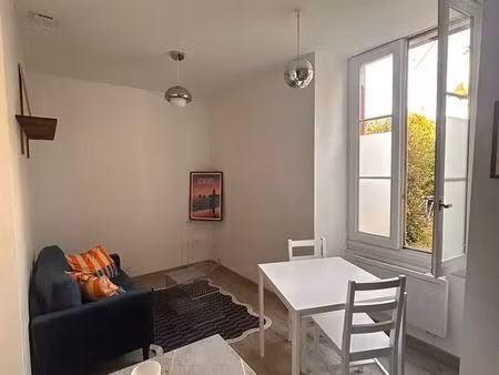 t2 rénové rdc gelos 30m²