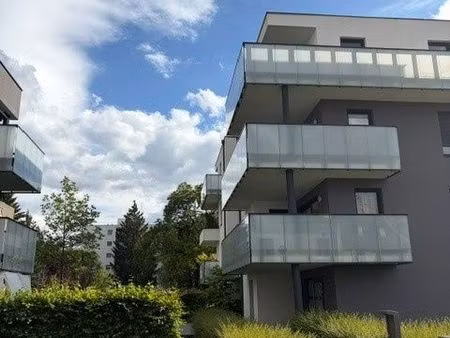 appartement 4 pièces 80 m²