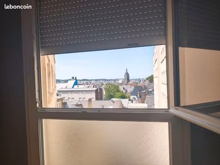 t2 meublé 57 m² rénové – place république