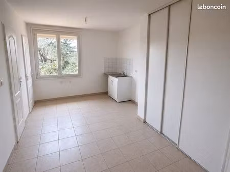 saint fons les clochettes part f 1 dans villa