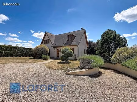 maison 6 pièces 110 m²