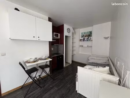 studio 1 pièce 16 m²