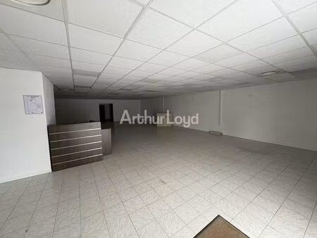 location commerce pierry 51530 189m²