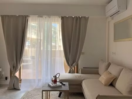 trois pièces avec vue mer et monaco