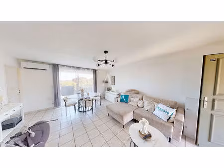 appartement avec terrasse et parking vendu loué