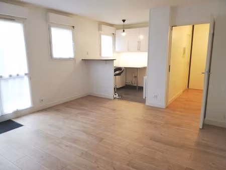 cergy le haut - beau f1 de 32.03 m2 avec terrasse et jardine