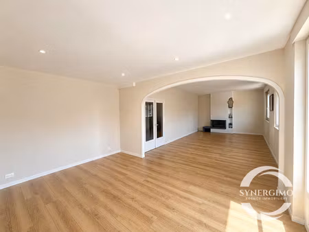 appartement 3 pièces 108 m2