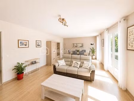 appartement de 83 60 m² à livry-gargan