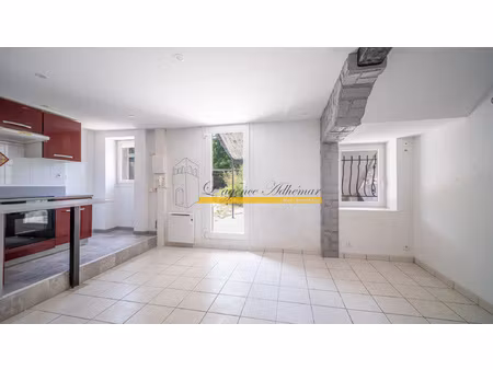 appartement type 2 avec extérrieur