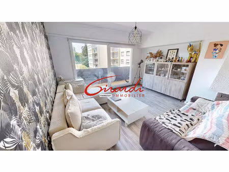 mulhouse - rue hugwald - appartement f4 de 91 m2 avec terras