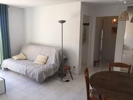 deux pièces de 50m² avec terrasse de 10m²