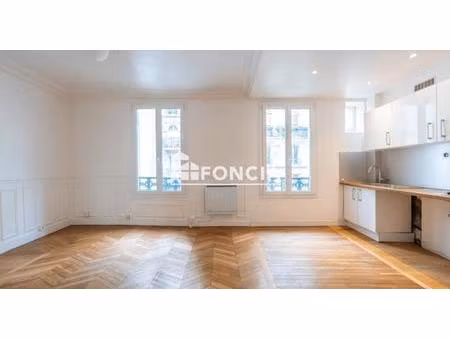 2 pièces 33m² - croisement rue ramey/custine