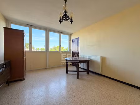 a vendre en exclusivite 84120 pertuis appartement 3 pieces d'environ 64m² avec balcon  cav