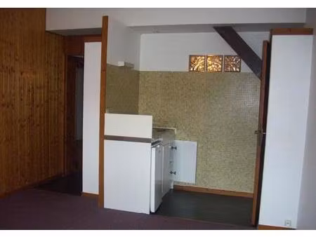 appartement studio pessac - 25 m2 - 580 euros ttc