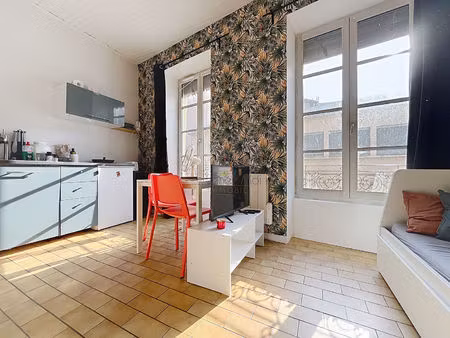 studio place guichard - lyon 3 / idéal investisseur - 24.89 m² - rénové