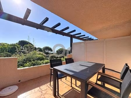 sainte maxime - studio cabine vue mer grande terrasse - mer à pied