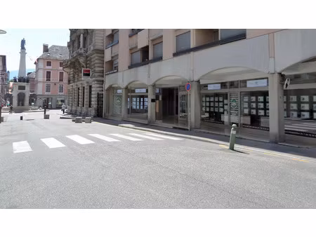 place de parking chambéry centre
