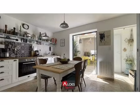maison aigues-mortes intra-muros 4 pièces avec patio