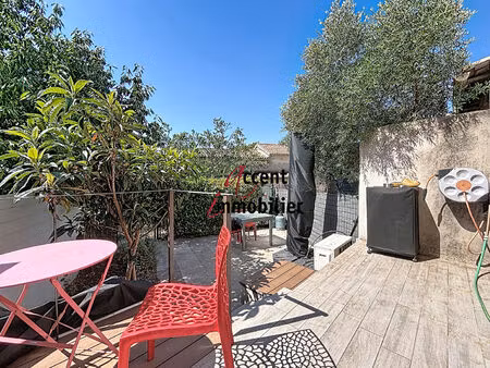 maison de village de 80 m² avec extérieur et stationnement ? coeur de mérindol
