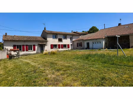 maison sauze-entre-bois à 5 minute de la n10 angouleme poitiers