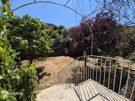 authentique maison de caractère avec jardin et potentiel loc
