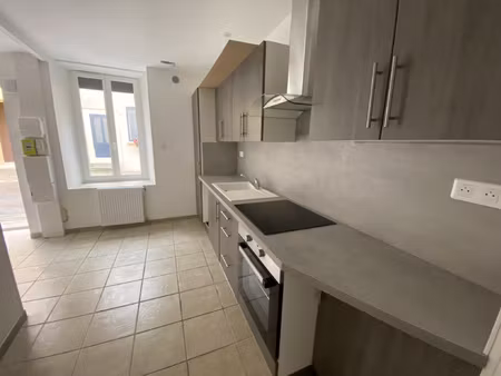 maison de village a vendre