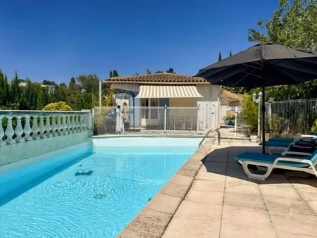 villeneuve-loubet – maison familiale de 100 m² avec jardin privatif  piscine et garage