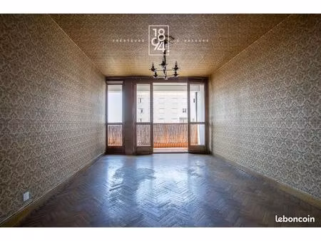 appartement 3 pièces 58 m²